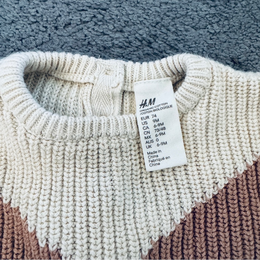 H&M | Knit Colorblock Sweater - Picture 4 of 5